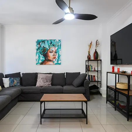 Hjs Plaza Suites Apartments I لاس بالماس دي غران كاناريا